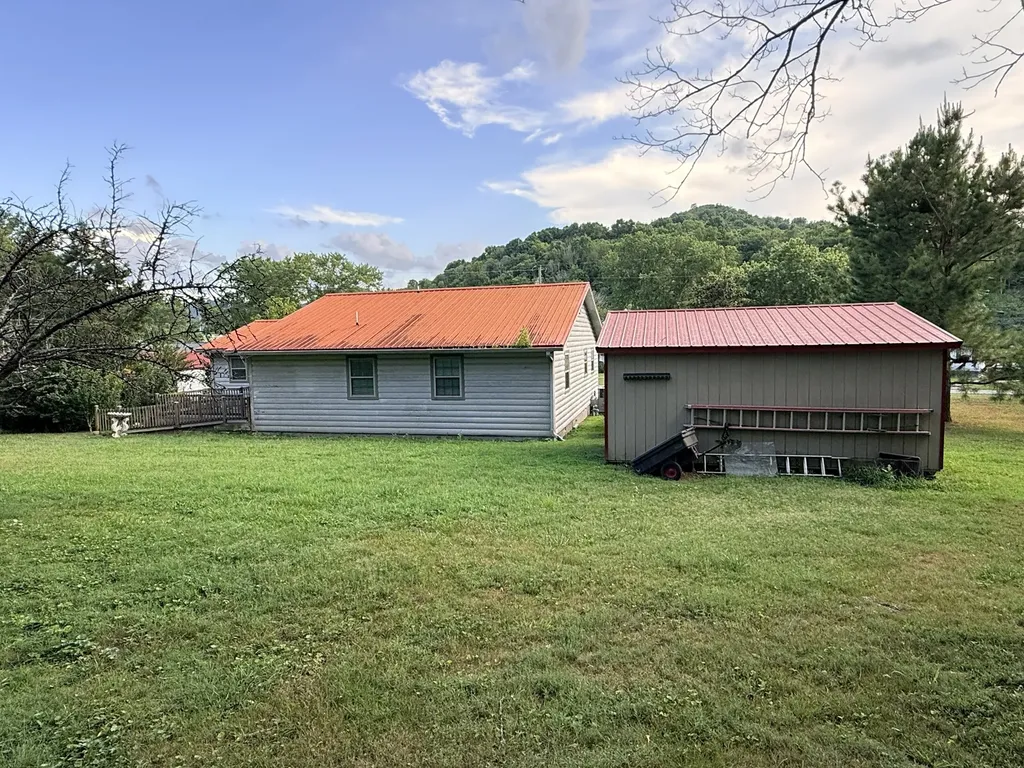 129 Martin Drive Liberty TN 37095