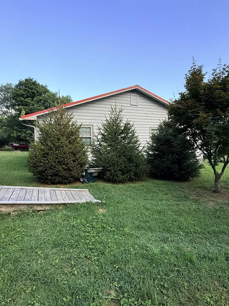 129 Martin Drive Liberty TN 37095