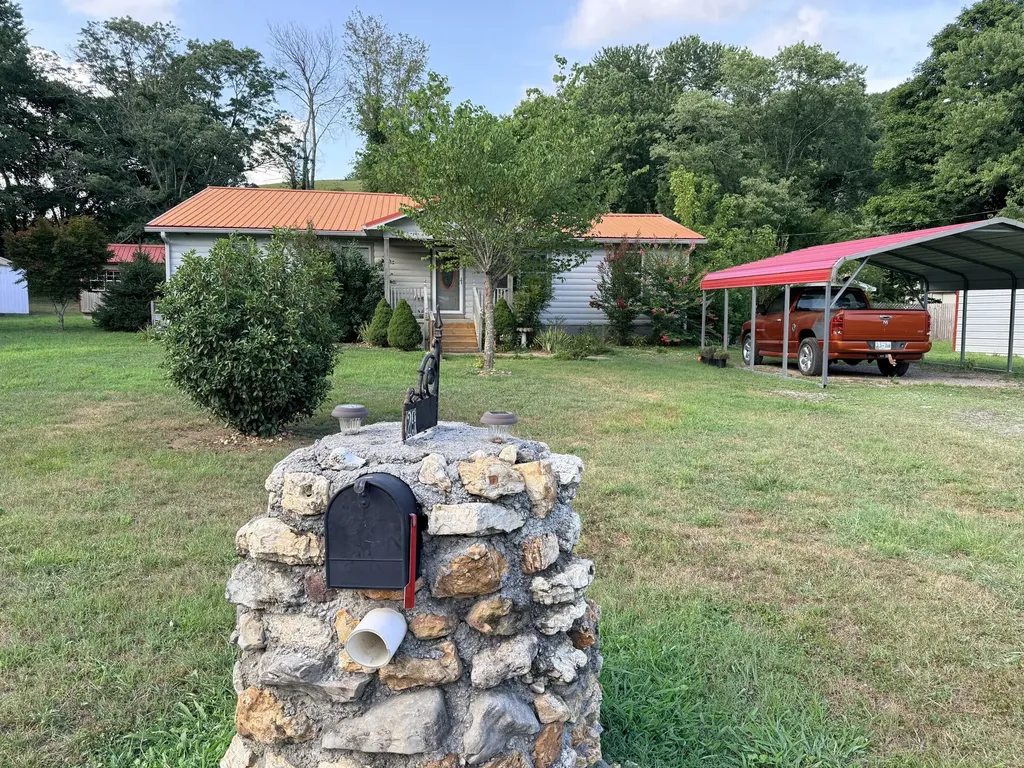 129 Martin Drive Liberty TN 37095