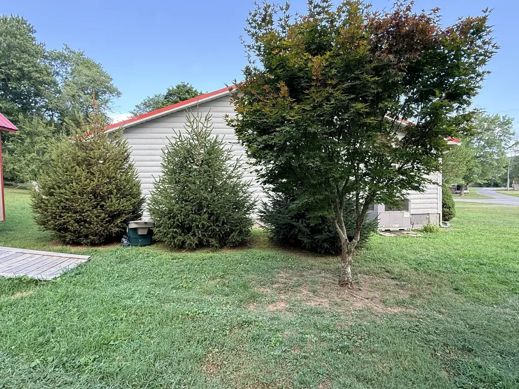 129 Martin Drive Liberty TN 37095