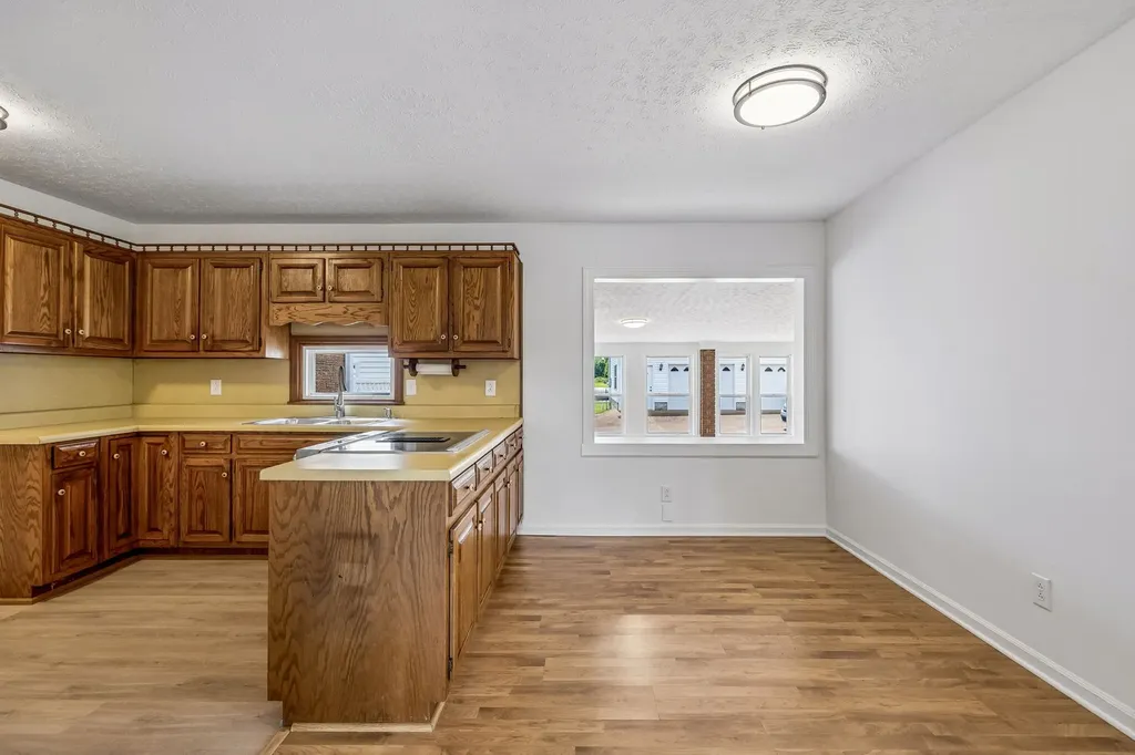 861 Fox Lane Lewisburg TN 37091
