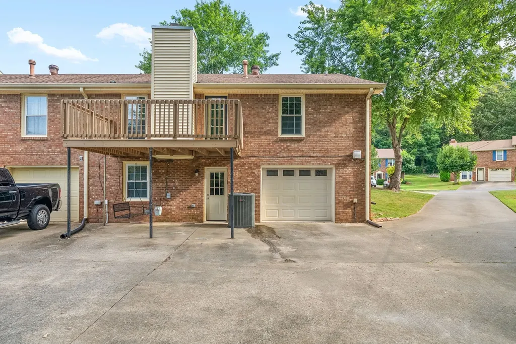3066 Woody Lane Clarksville TN 37043