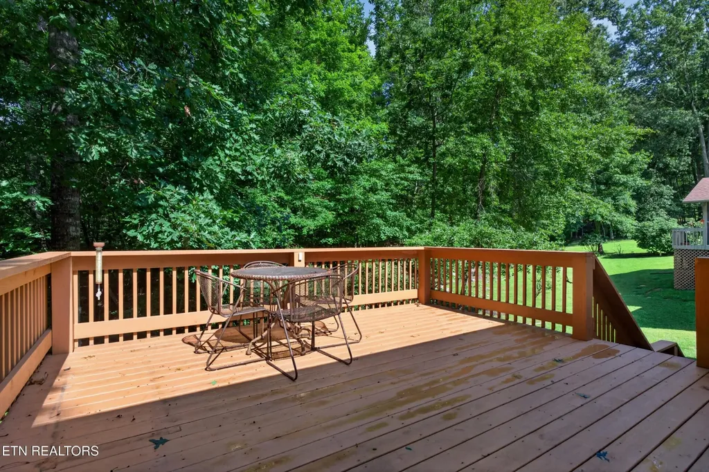 154 Glenwood Drive Crossville TN 38558
