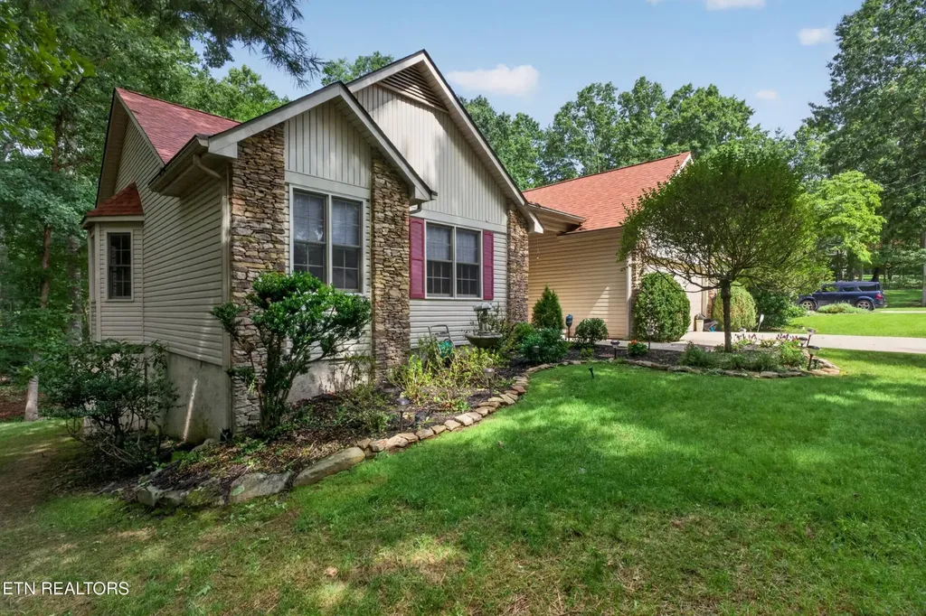 154 Glenwood Drive Crossville TN 38558