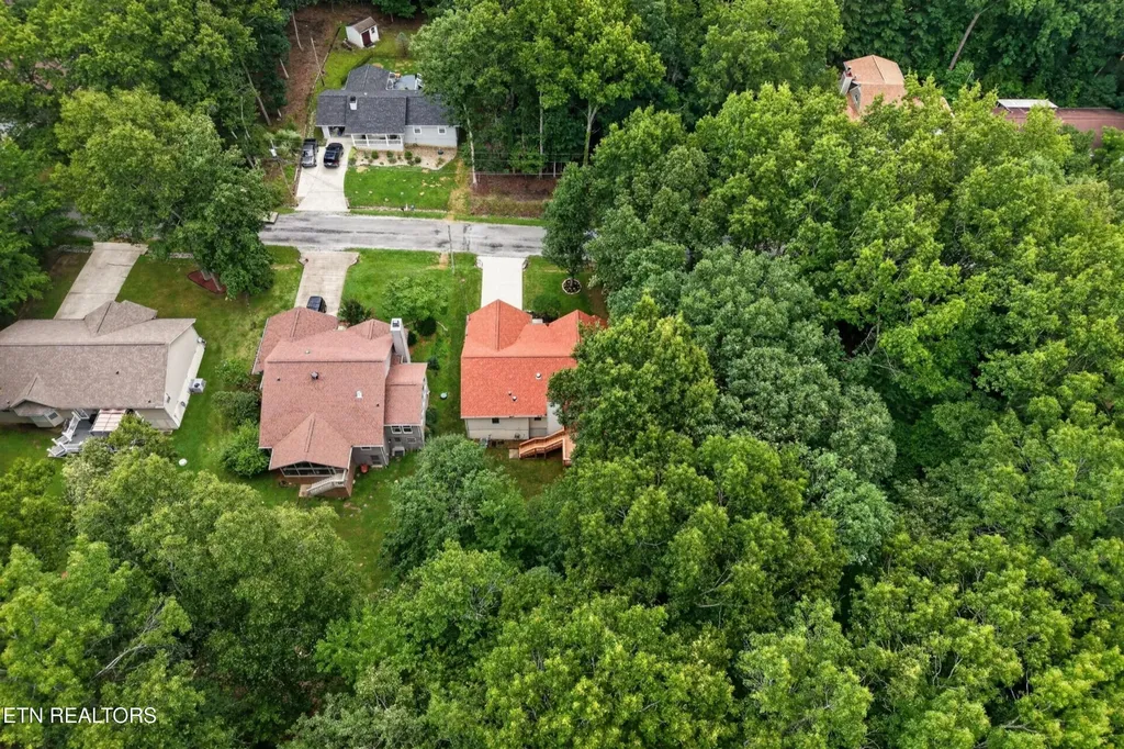 154 Glenwood Drive Crossville TN 38558