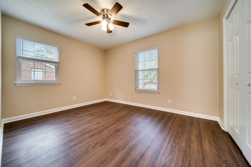 1184 Meadowview Drive Gallatin TN 37066