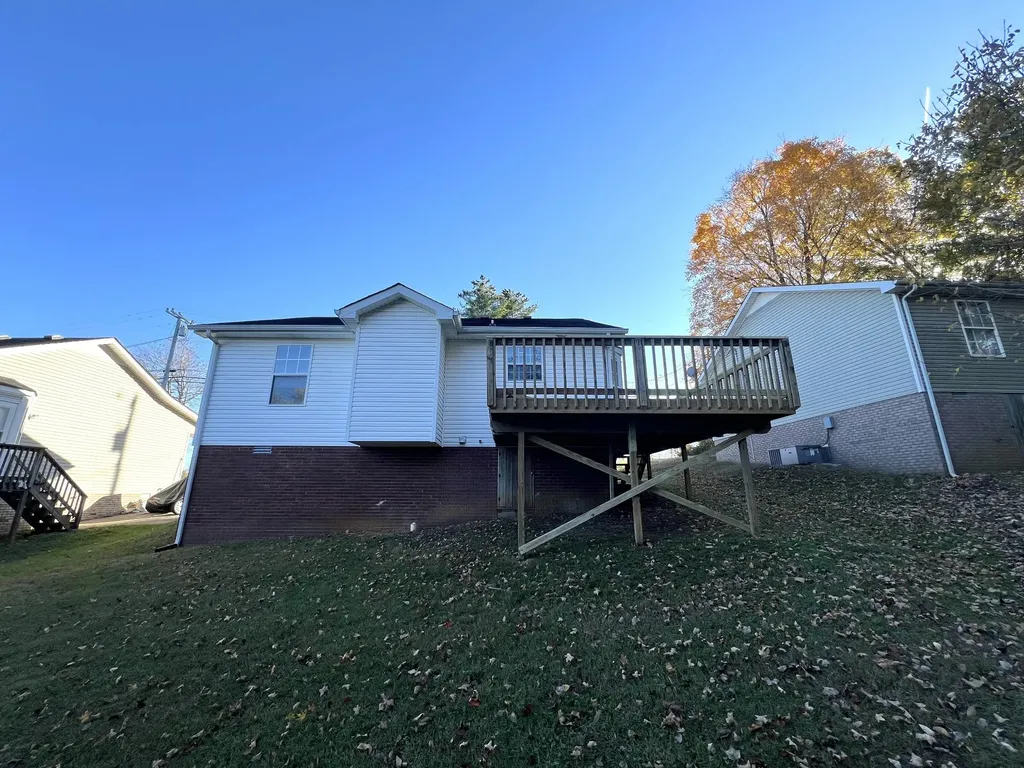 2404 N Ford Street Clarksville TN 37042