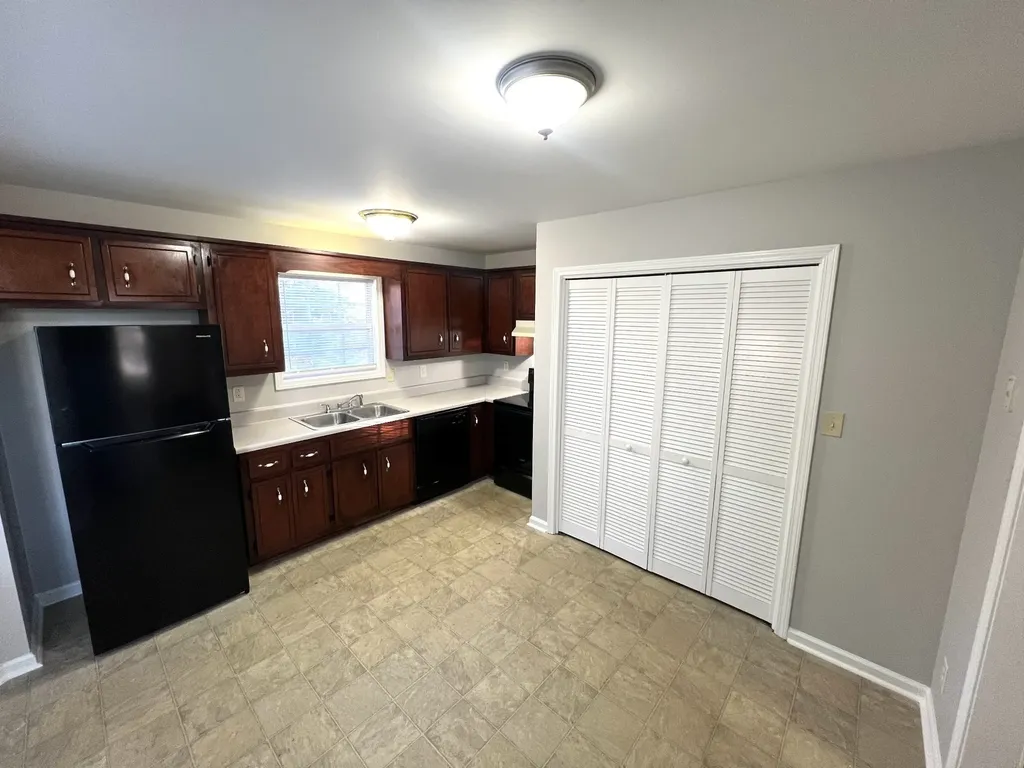 2404 N Ford Street Clarksville TN 37042