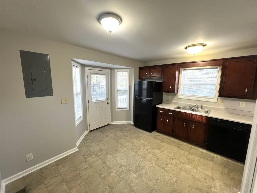 2404 N Ford Street Clarksville TN 37042