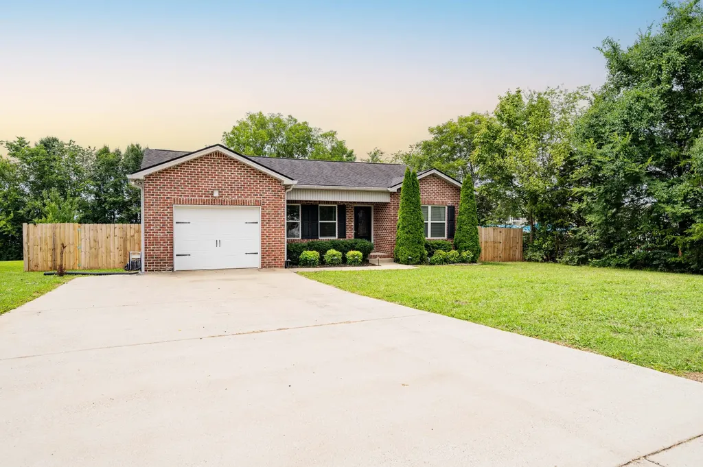 516 Twyla Drive Lebanon TN 37087