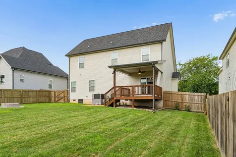 1013 Harrison Way Clarksville TN 37042