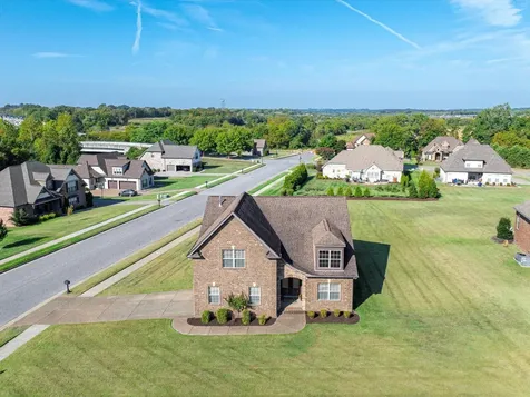 2731 Jasmine Street Lebanon TN 37087