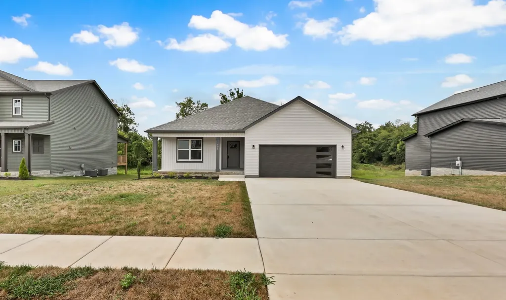 2736 Brewster Drive Clarksville TN 37042