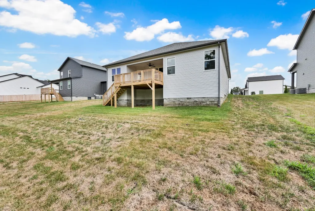2736 Brewster Drive Clarksville TN 37042