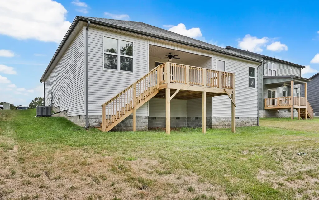 2736 Brewster Drive Clarksville TN 37042