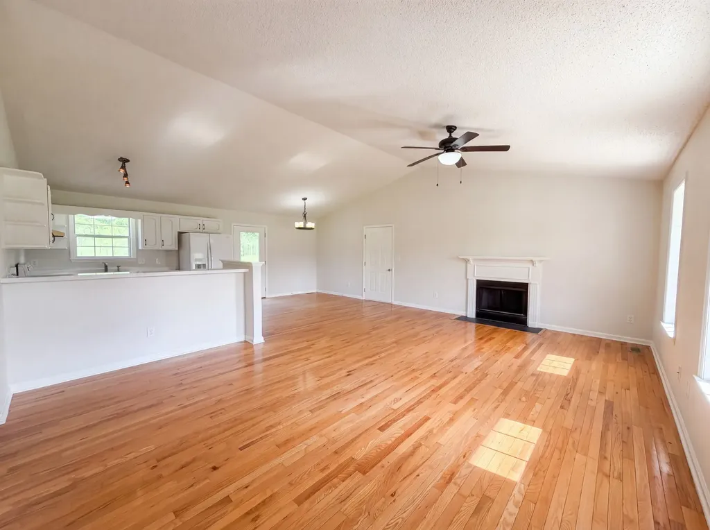 1112 Claire Drive Spring Hill TN 37174
