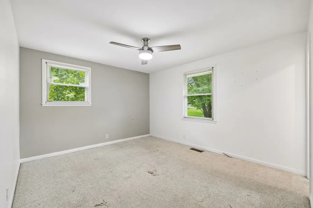 1041 Forest Harbor Drive Hendersonville TN 37075