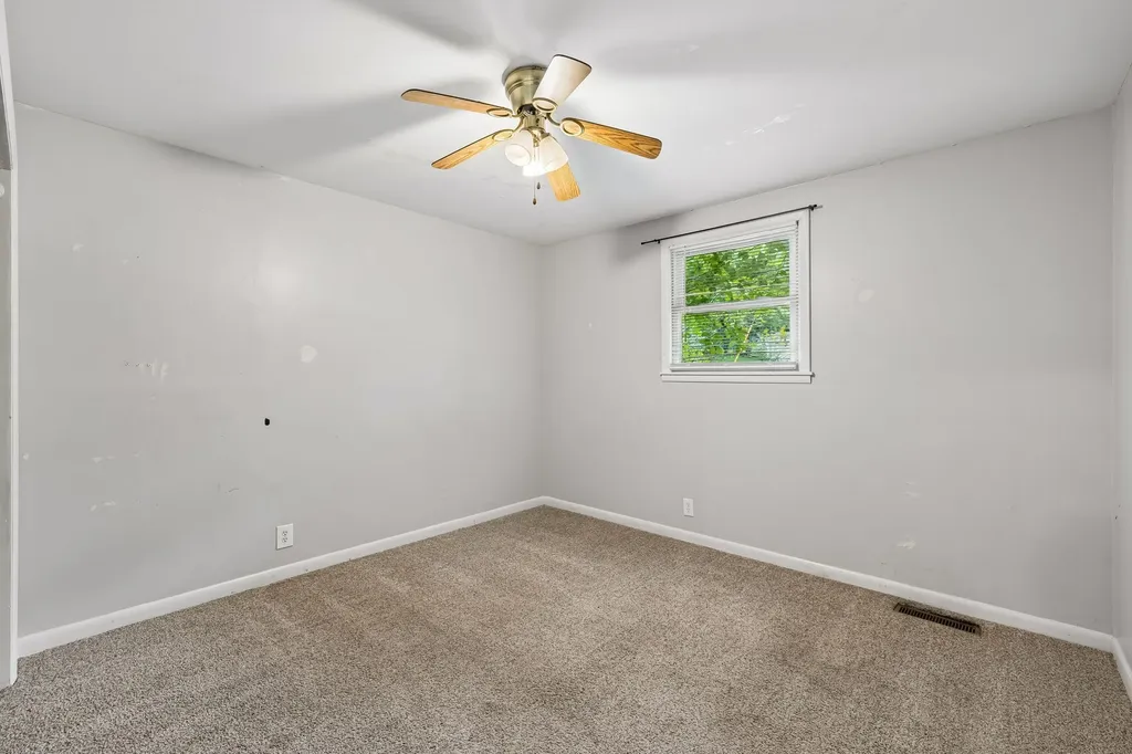1041 Forest Harbor Drive Hendersonville TN 37075