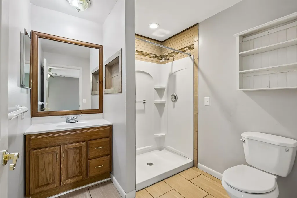 1041 Forest Harbor Drive Hendersonville TN 37075