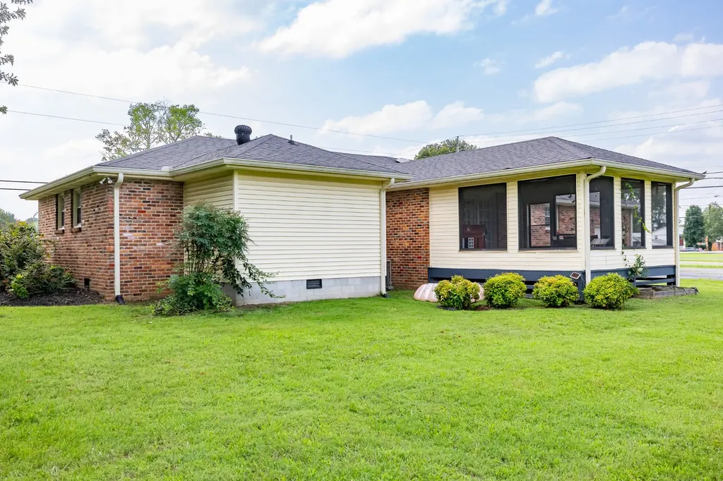 299 Winwood Drive Lebanon TN 37087