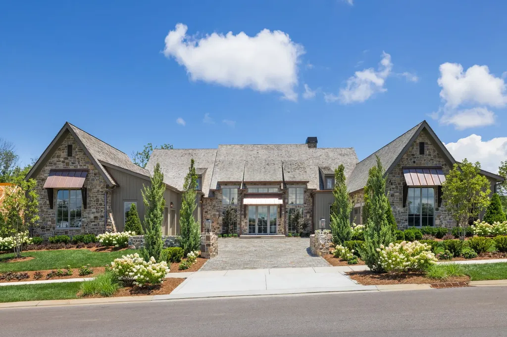 7569 Trident Ridge Road College Grove TN 37046