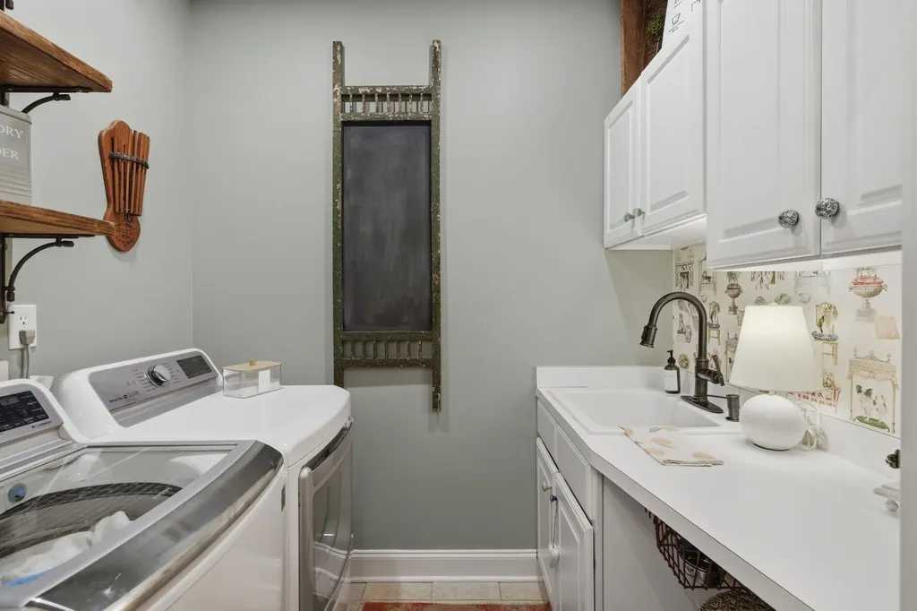 2404 Savage Creek Drive Springfield TN 37172