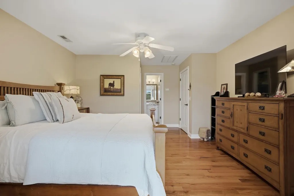 2404 Savage Creek Drive Springfield TN 37172