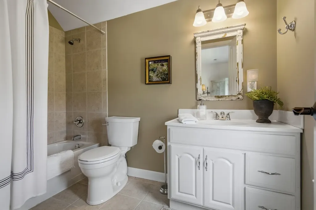 2404 Savage Creek Drive Springfield TN 37172