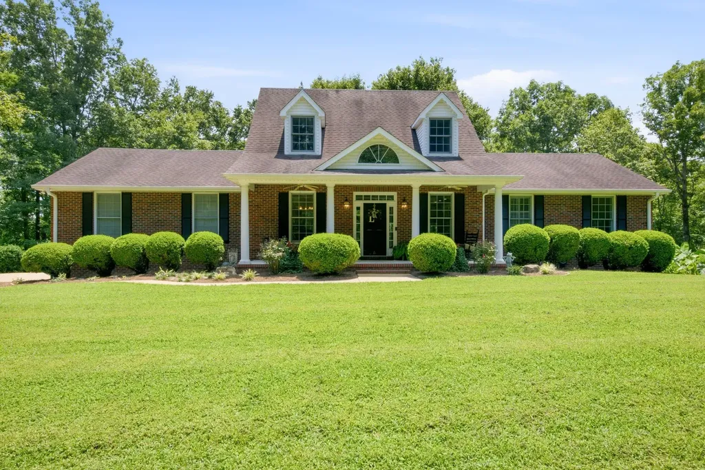 349 Parkview Lane Centerville TN 37033