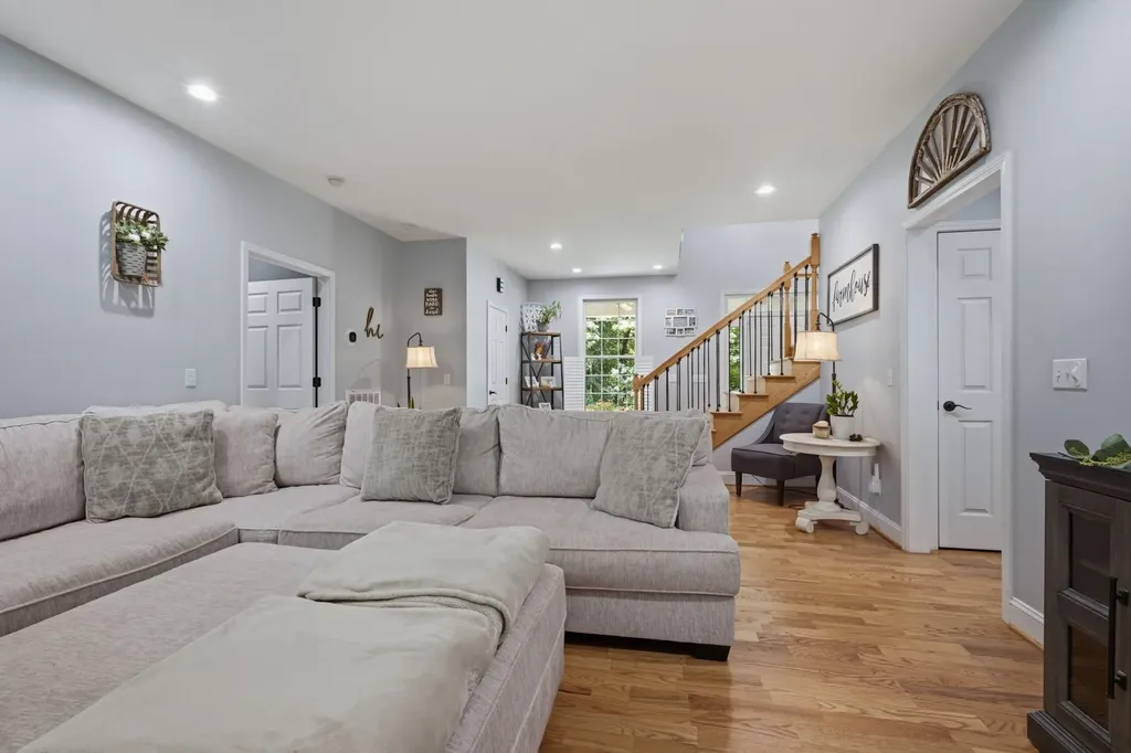 349 Parkview Lane Centerville TN 37033