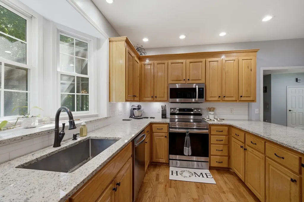 349 Parkview Lane Centerville TN 37033