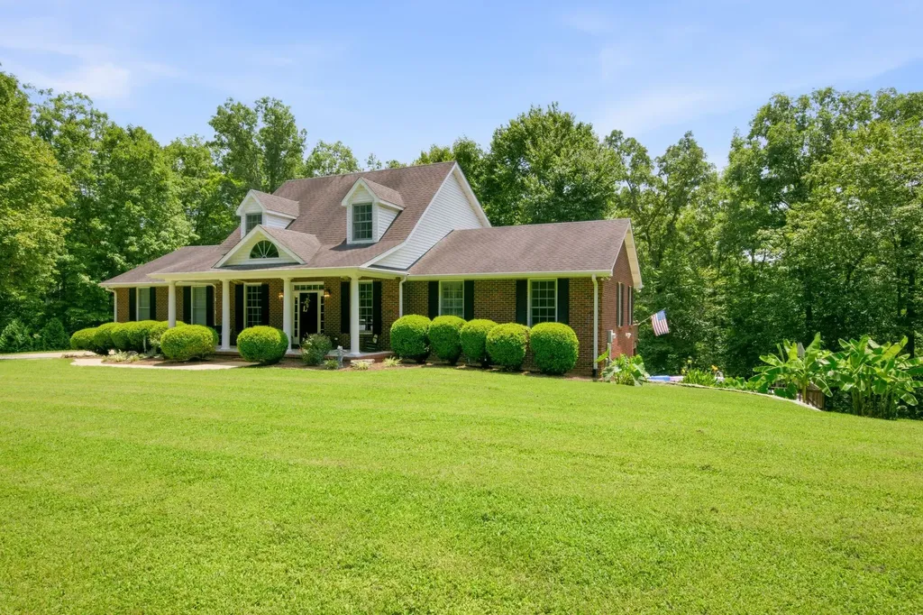 349 Parkview Lane Centerville TN 37033
