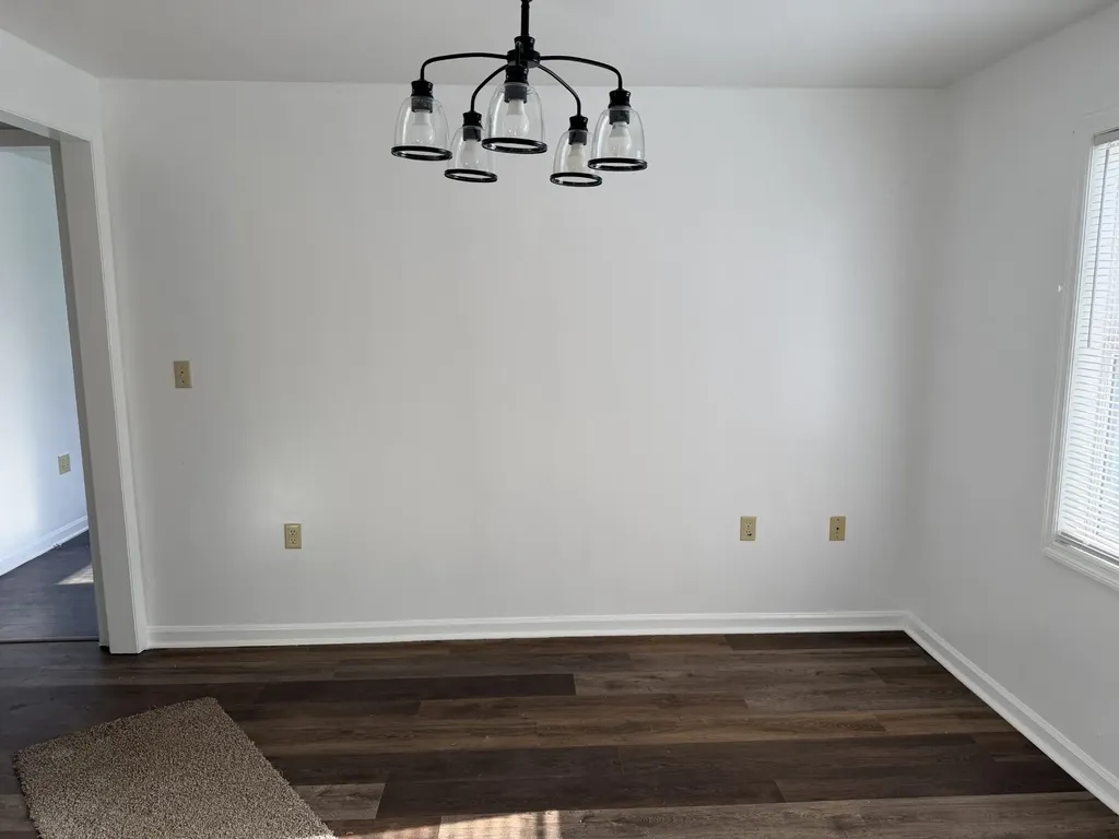 212 W Adams Avenue Lebanon TN 37087