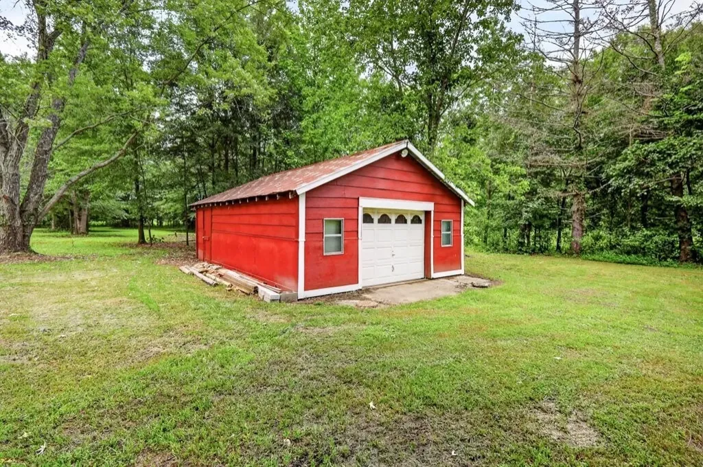 123 Houston Bell Road Manchester TN 37355