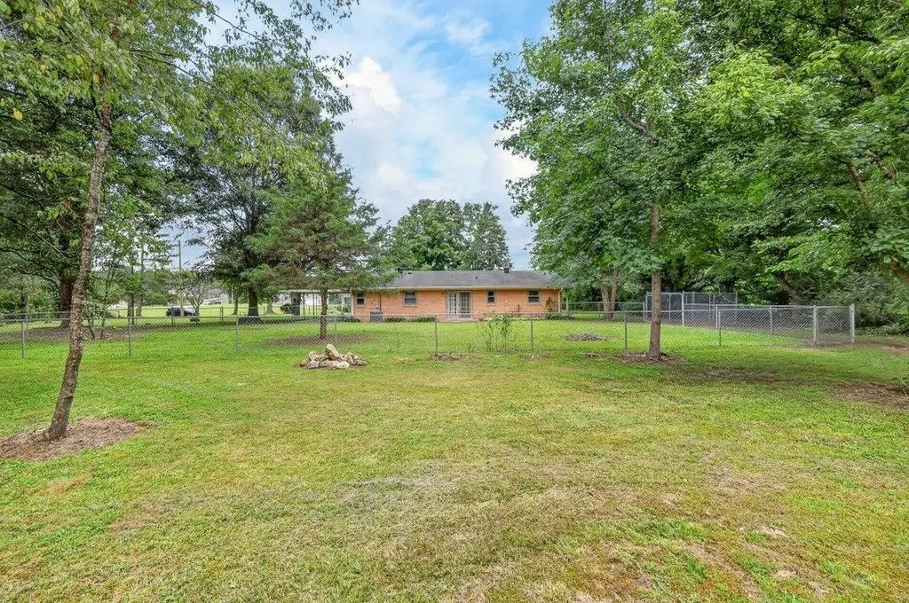 123 Houston Bell Road Manchester TN 37355