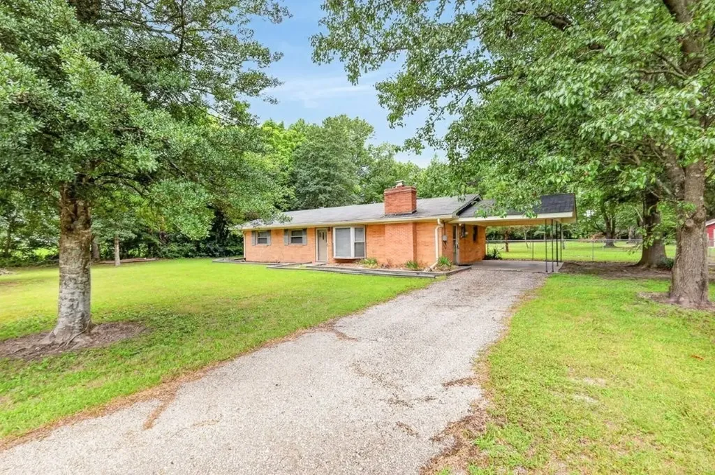 123 Houston Bell Road Manchester TN 37355