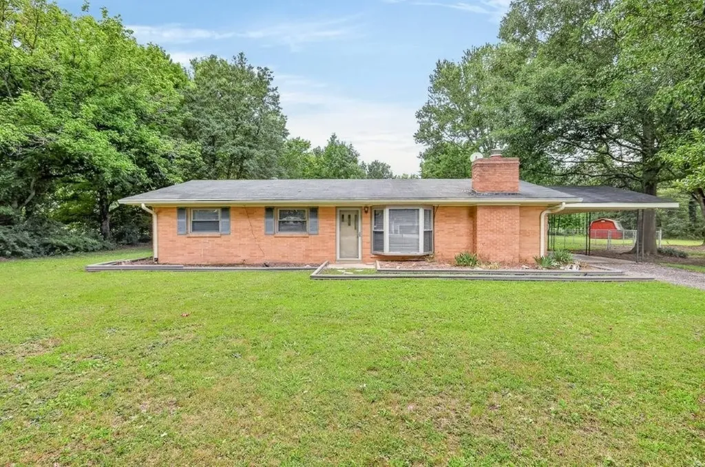 123 Houston Bell Road Manchester TN 37355