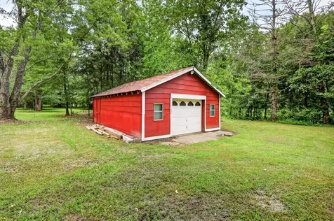 123 Houston Bell Road Manchester TN 37355