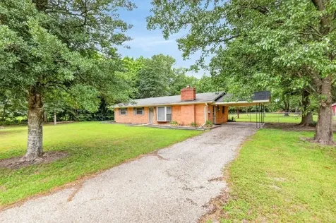 123 Houston Bell Road Manchester TN 37355