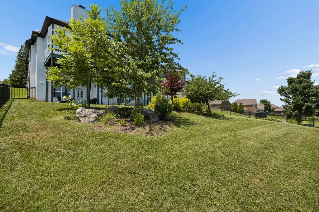 2340 Coppergate Way Thompsons Station TN 37179