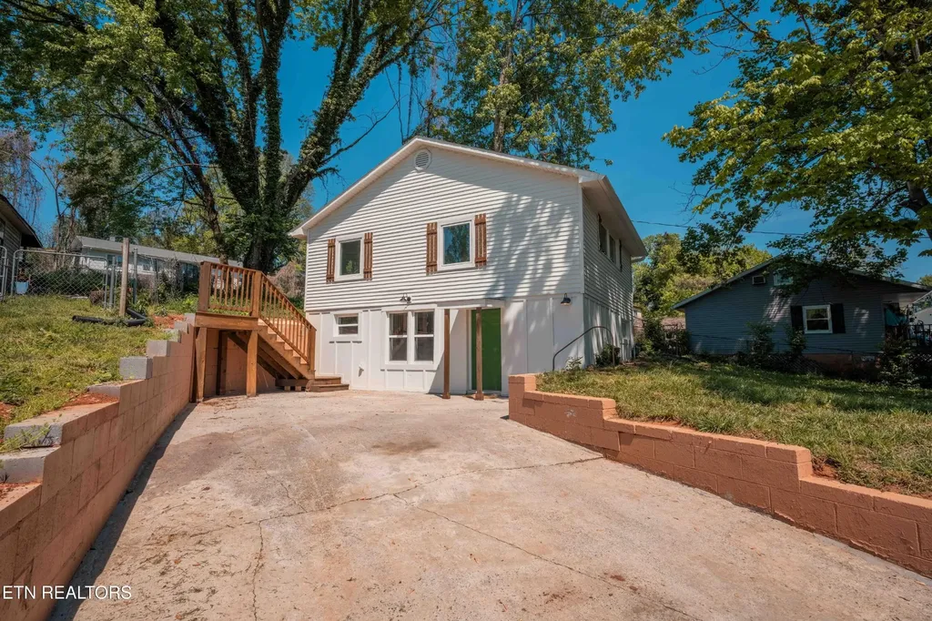 106 Wainwright Road Oak Ridge TN 37830