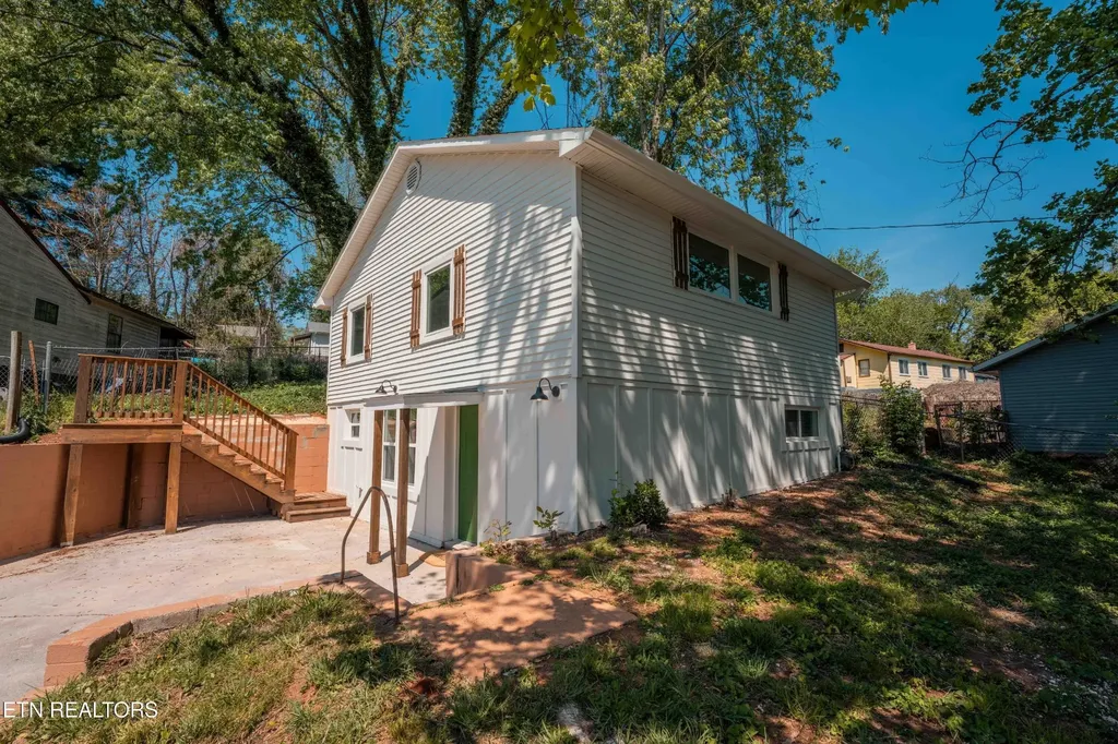 106 Wainwright Road Oak Ridge TN 37830