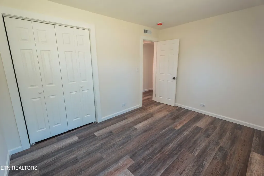 141 W Gettysburg Avenue Oak Ridge TN 37830