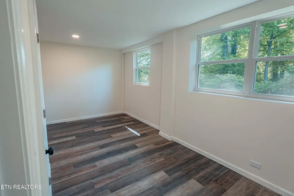 141 W Gettysburg Avenue Oak Ridge TN 37830