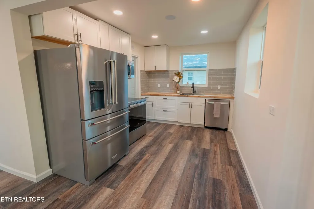 141 W Gettysburg Avenue Oak Ridge TN 37830