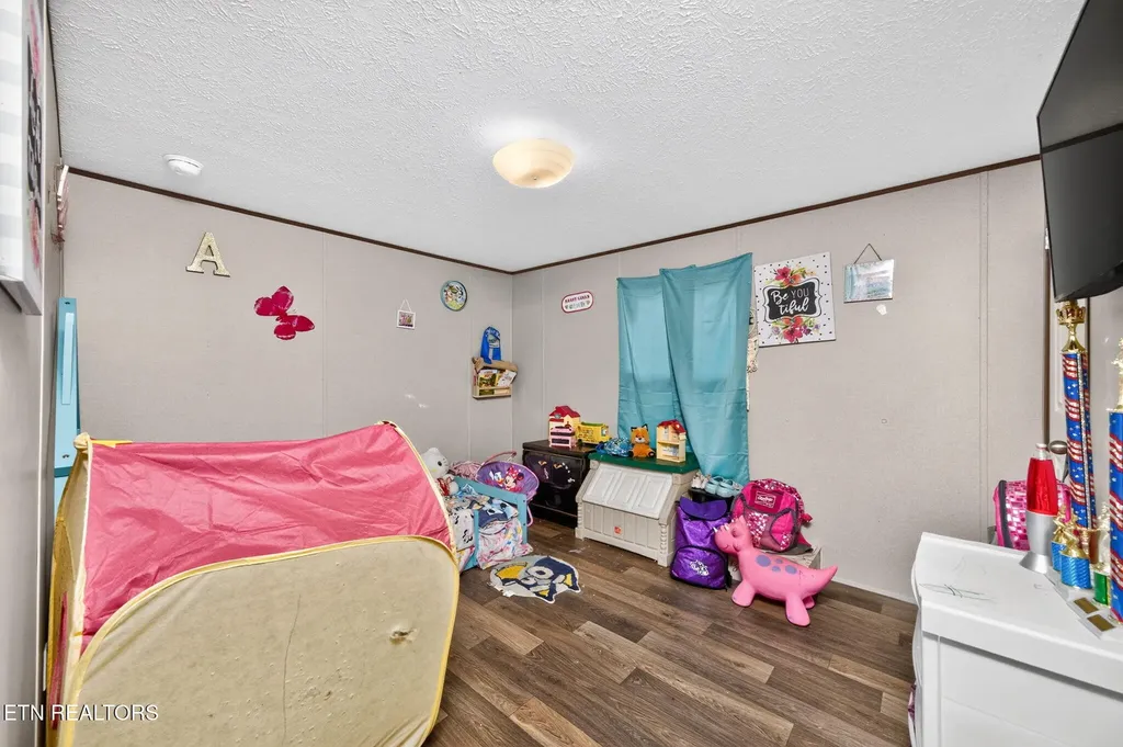 460 Jim Garrett Road Monterey TN 38574