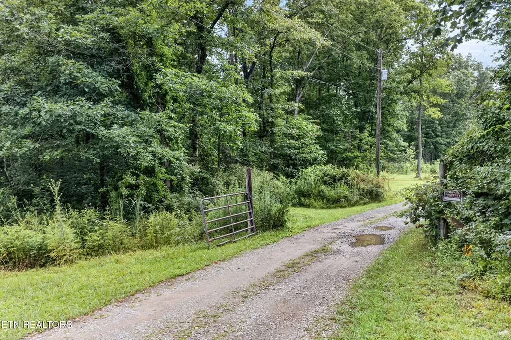 460 Jim Garrett Road Monterey TN 38574