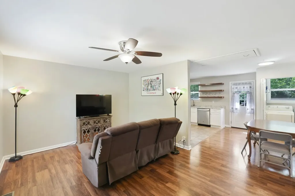 856 Gallavista Avenue Madison TN 37115