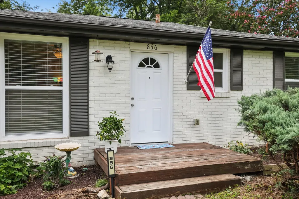 856 Gallavista Avenue Madison TN 37115