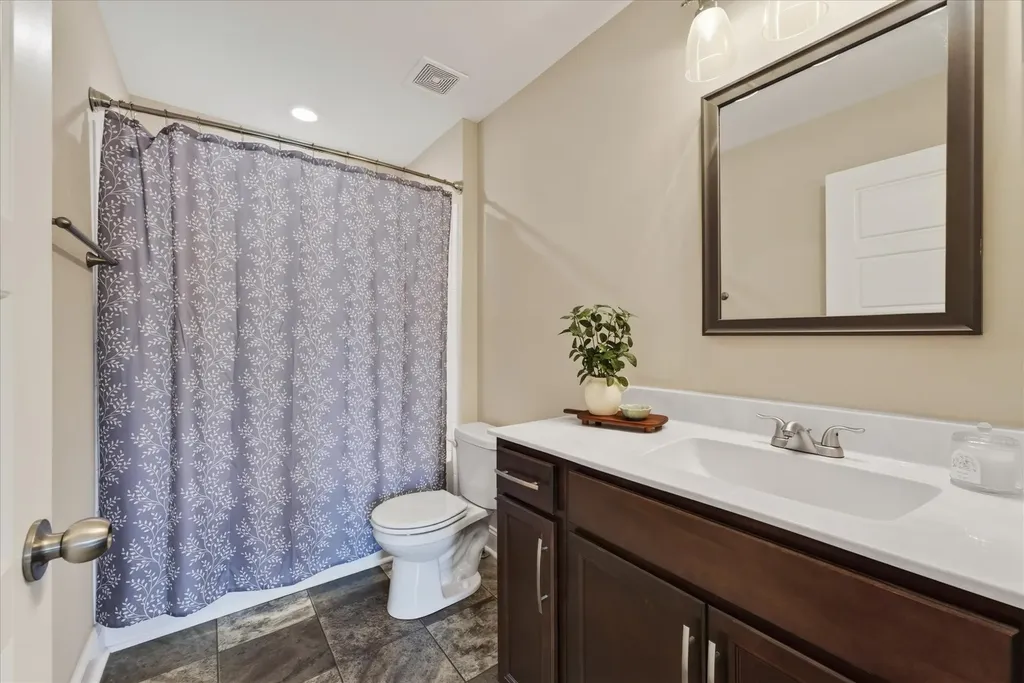 488 Kinslow Court Clarksville TN 37040